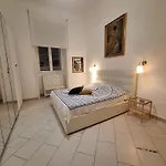 Center House Via Tanzi 27 Appartamento
