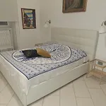 Appartamento Center House Via Tanzi 27 *