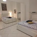 Center House Via Tanzi 27 Appartamento *