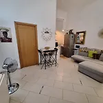 Center House Via Tanzi 27 Appartamento *