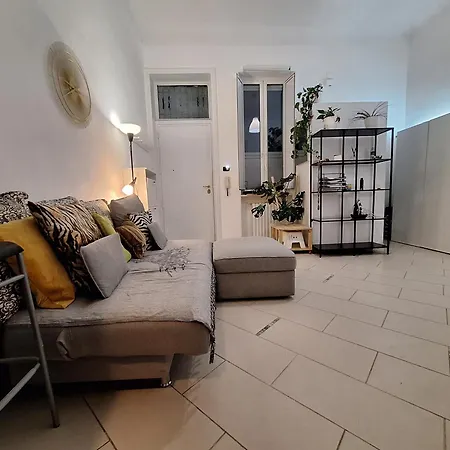 Via Tanzi 27 Бари