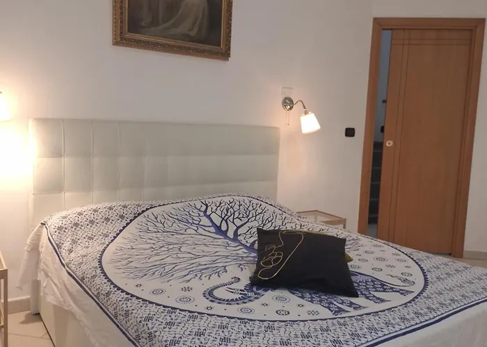 Διαμέρισμα Via Tanzi 27 *