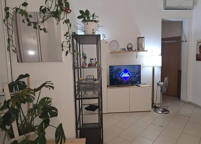 Διαμέρισμα Via Tanzi 27 *